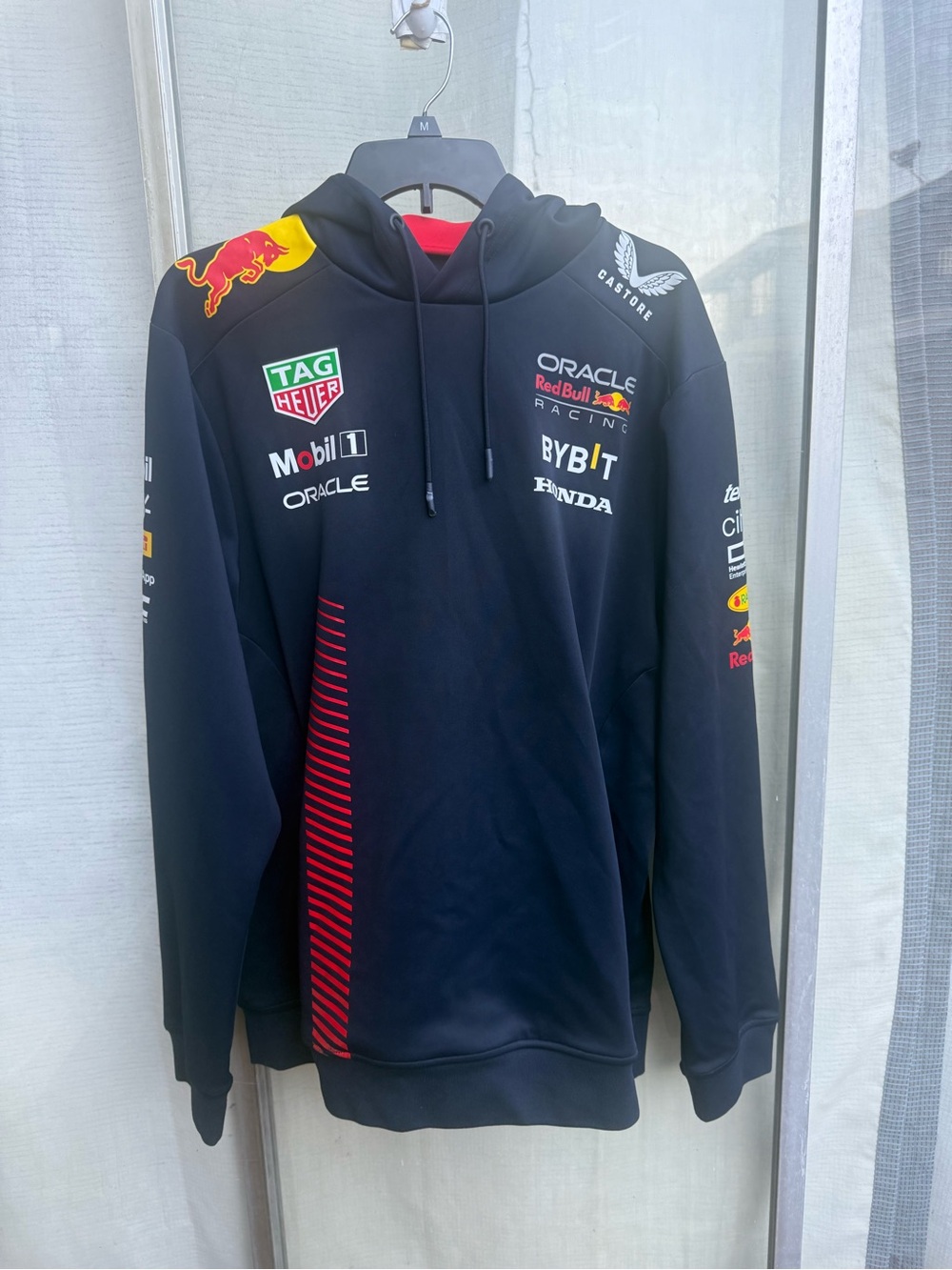 Red Bull Aston Martin Racing Team F-1 Team Puma Hoodie size xL - Picture 2 of 12